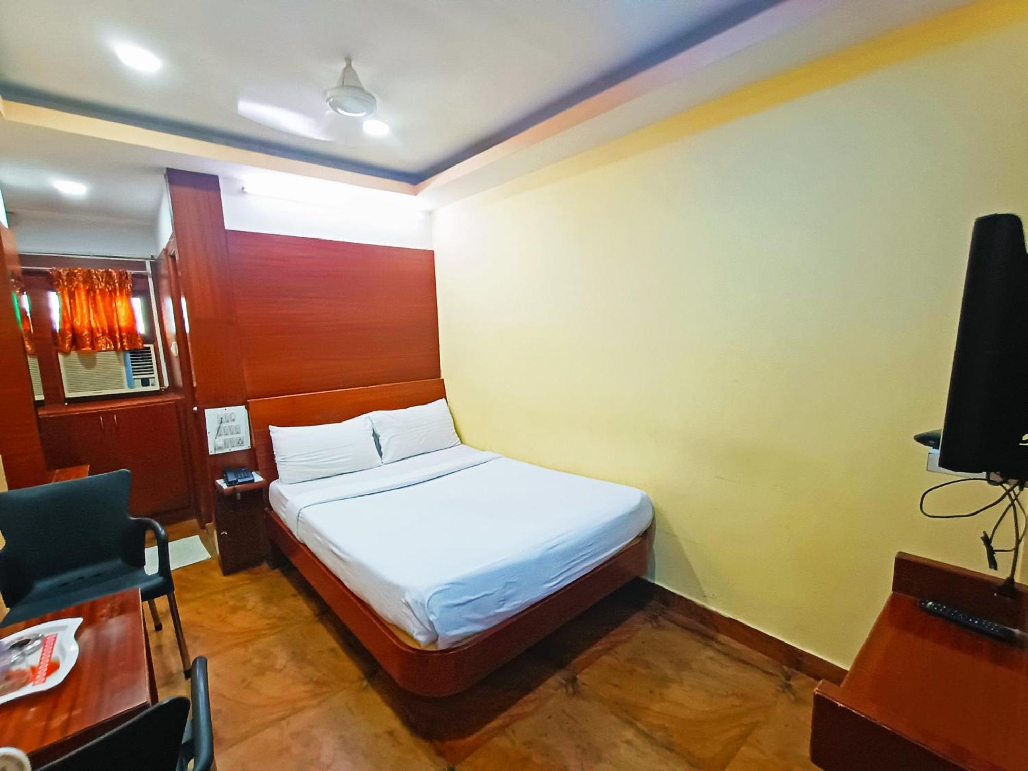 Hotel Pavithra Paradise Bangalore Exterior foto